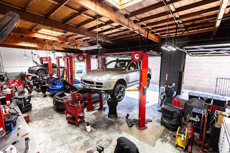 Setup Garage Chăm Sóc Xe Cần Những Gì?